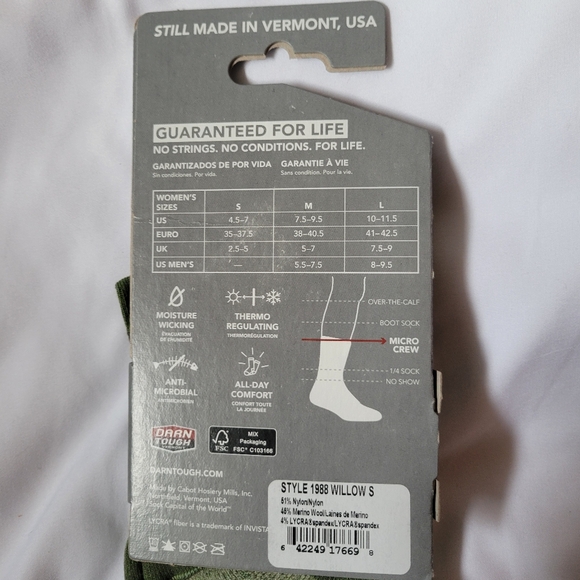 🌟 NWT Darn Tough Socks - Picture 3 of 4